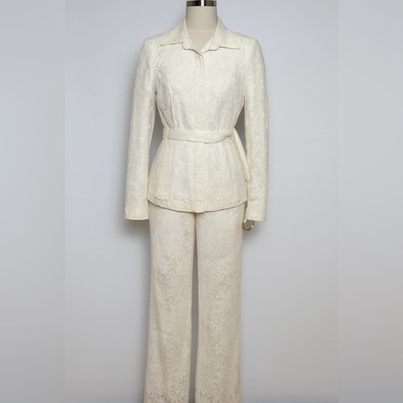 Alexis Pants - Alexis Ivory Lace Two-Piece Pant Suit – Size M